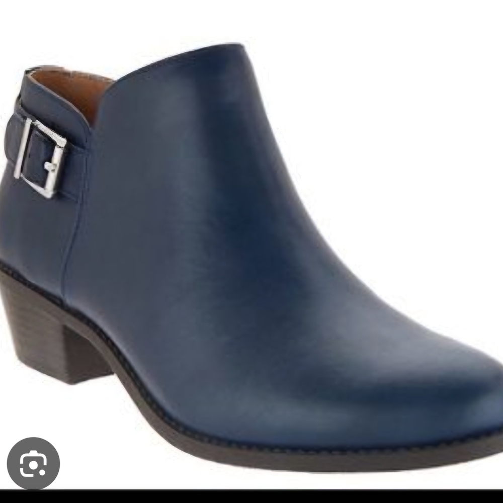 Vionic Millie Buckle Leather Blue Ankle Boots with Silver Buckle Sz 5